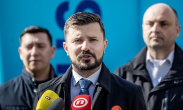 Konferencija za medije stranke Fokus