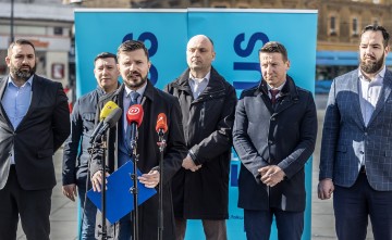 Konferencija za medije stranke Fokus