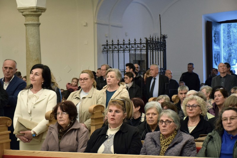 Posvećena obnovljena katedrala i oltar sv. Terezije Avilske