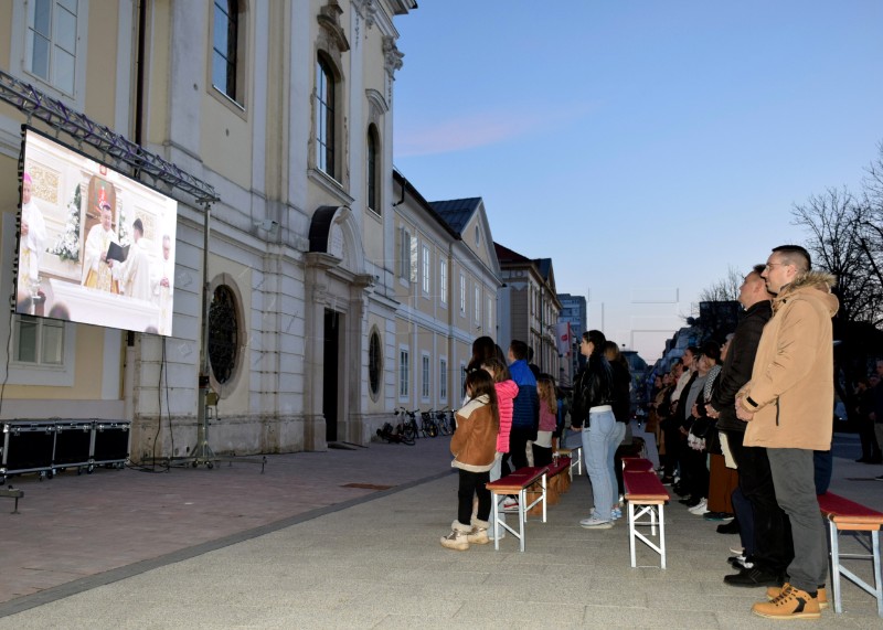 Posvećena obnovljena katedrala i oltar sv. Terezije Avilske