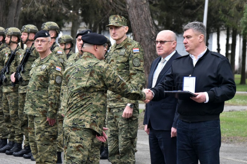 Milanović na obilježavanju 17. obljetnice Gardijske oklopno-mehanizirane brigade