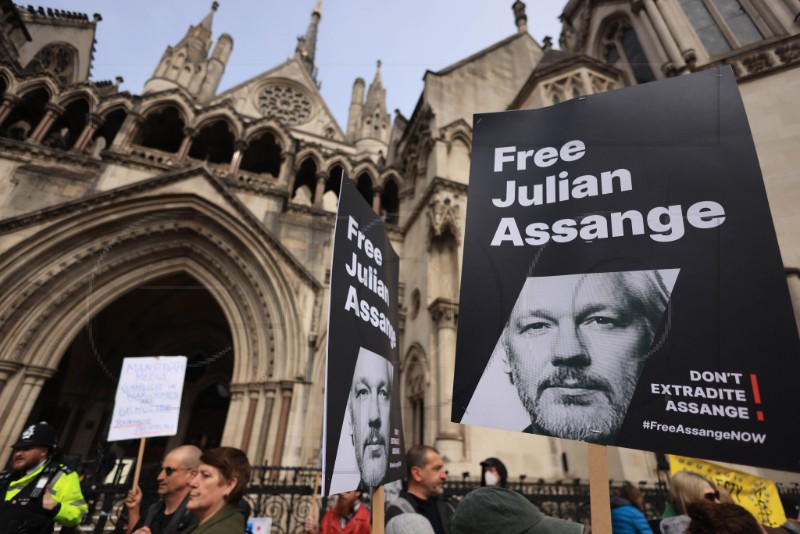 BRITAIN JULIAN ASSANGE EXTRADITION