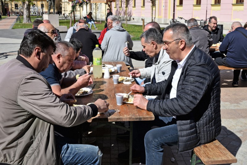 Tradicionalna podjela posnog obroka u Vinkovcima