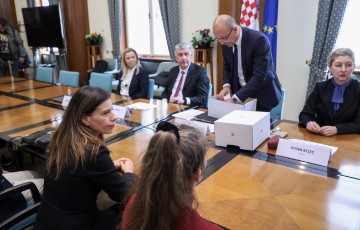 Radnička fronta predala  DIP-u izborne liste