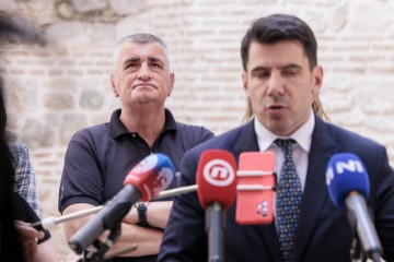 Konferencija za novinare Mosta