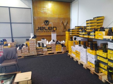 Ministar Anušić obišao tvrtku Jelen Professional u Belici