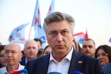 Plenković na predizbornom skupu HDZ-a i partnera u Splitu