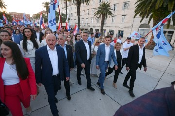 Plenković na predizbornom skupu HDZ-a i partnera u Splitu