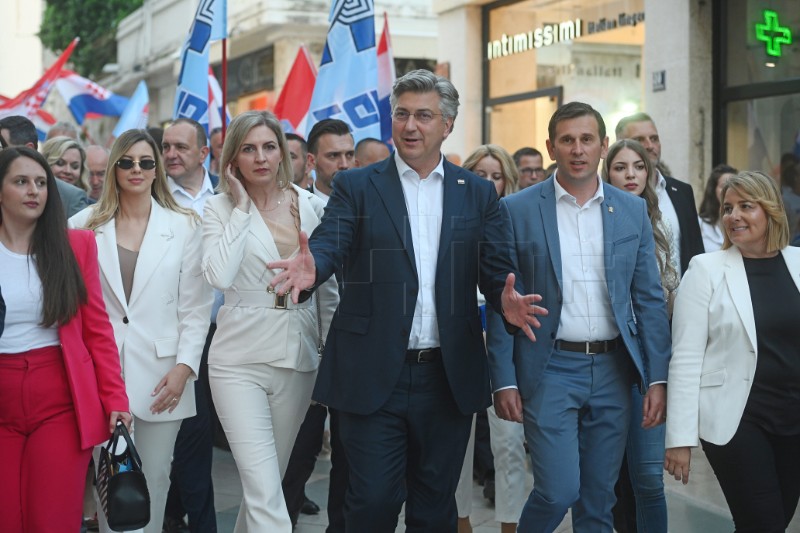 Plenković na predizbornom skupu HDZ-a i partnera u Splitu