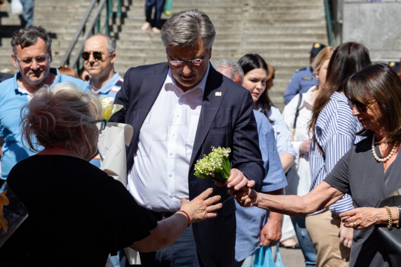 Plenković s građanima na Dolcu