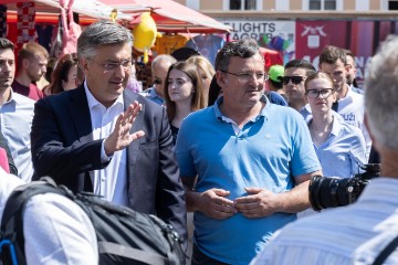 Plenković s građanima na Dolcu