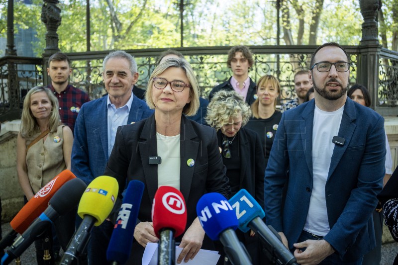 Stranka Možemo! održala konferenciju za medije