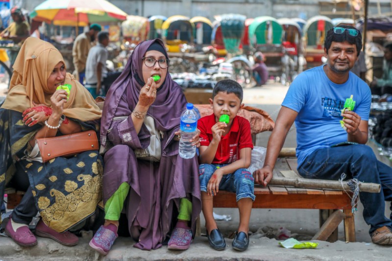 BANGLADESH WEATHER HEATWAVE