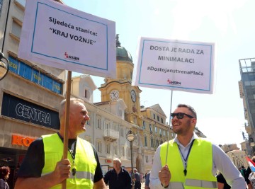 Rijeka: Javni prosvjed radnika riječkog javnog prijevoznika, Autotroleja