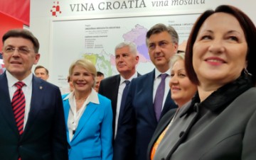 Plenković otvorio Međunarodni Sajam gospodarstva Mostar 2024.