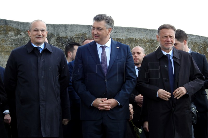 Počast žrtvama ustaškog logora Jasenovac u znak sjećanja na 79. godišnjicu proboja