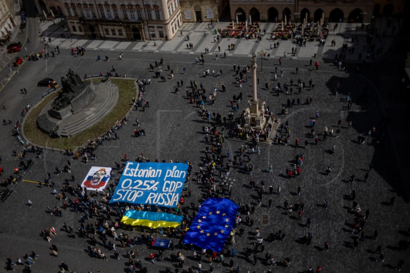 CZECH REPUBLIC UKRAINE ESTONIA FLASHMOB