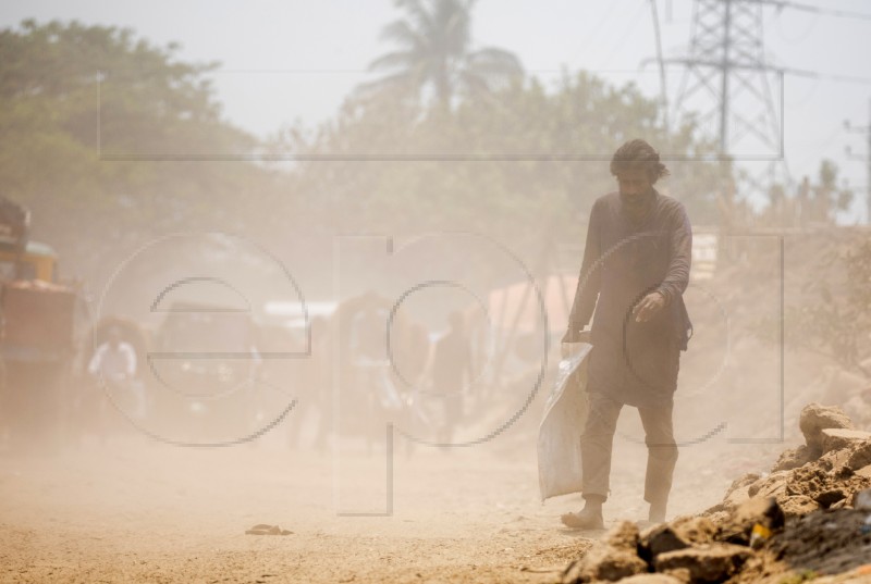 BANGLADESH AIR POLLUTION