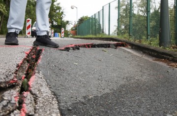 Nova aktivacija klizišta na ulazu u Predsjedničke dvore, zatvoren dio ulice Pantovčak