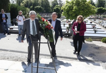 Predstavnici sindikata položili vijence na Mirogoju