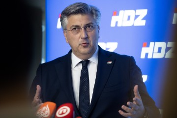 Sjednica Šireg predsjedništva HDZ-a - izjava Plenković