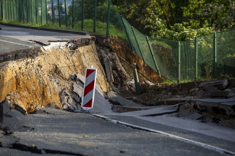 Klizište u ulici Pantovčak