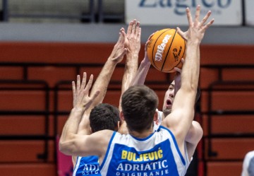 Utakmica playoffa Hrvatske lige košarkaša: Cibona - Zabok