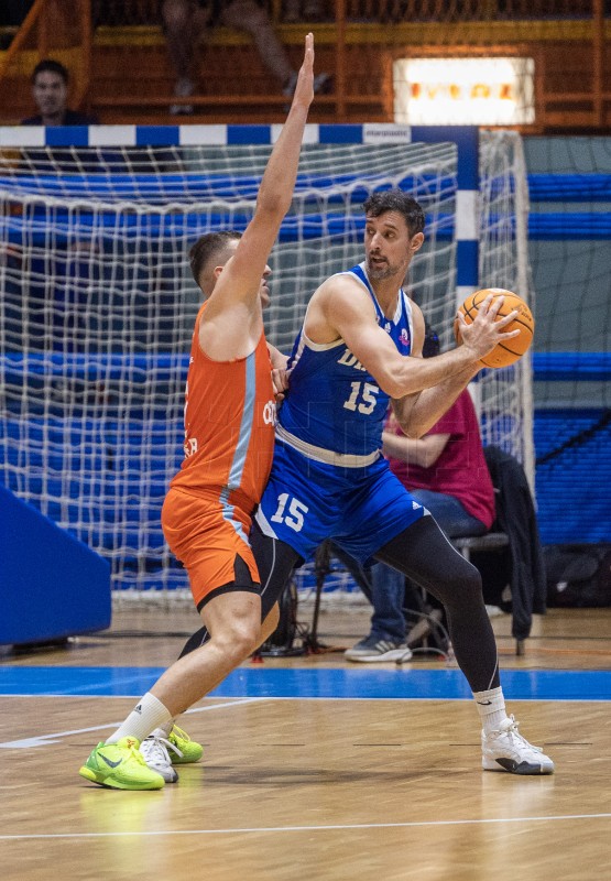 Utakmica playoffa Hrvatske lige košarkaša: Cedevita Junior - Dinamo