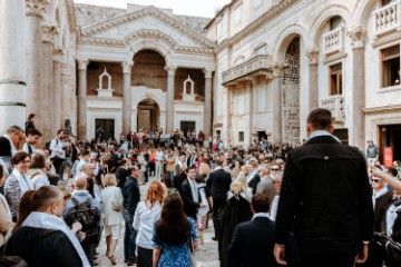 Tradicionalna procesija na Sv. Duju