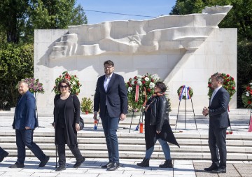 SDP na Mirogoju povodom Dana pobjede nad fašizmom