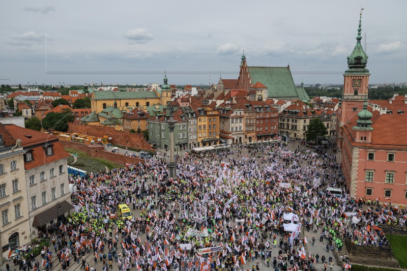 POLAND FARMERS EU PROTEST