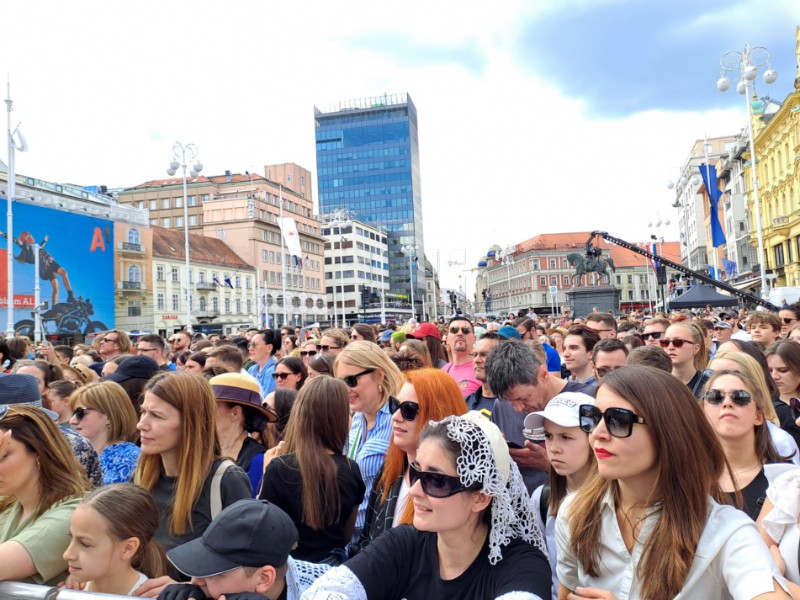 Doček Baby Lasagne na Trgu bana Jelačića