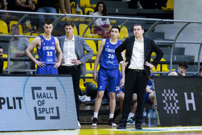 Prva utakmica polufinala PH za košarkaše Split - Cibona