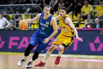 Prva utakmica polufinala PH za košarkaše Split - Cibona