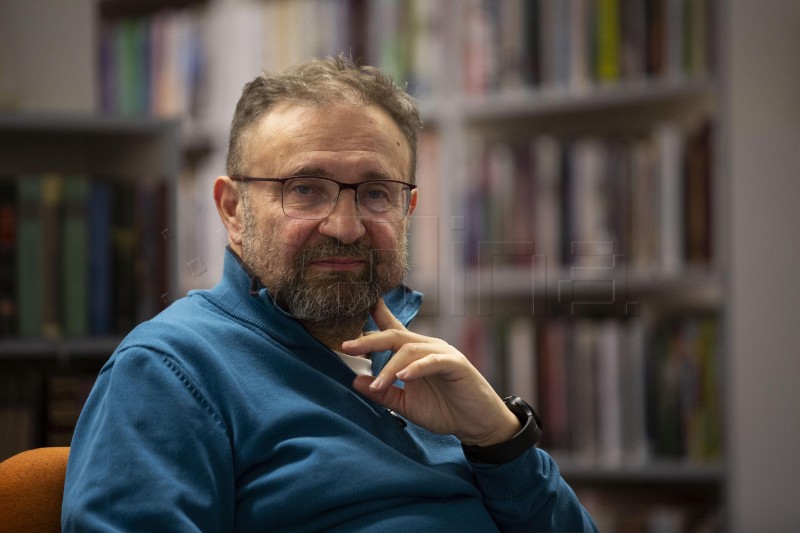 Predstavljena knjiga Drage Glamuzine "Noćni portir" 