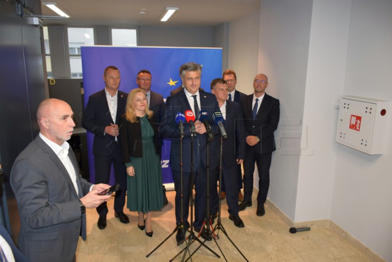 Plenković predstavio program 'Hrvatska snažna i važna'