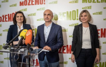 Konferencija za medije stranke Možemo!