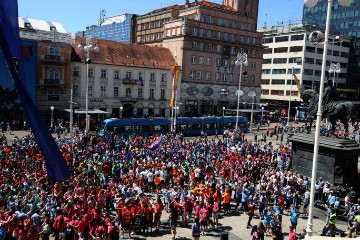 Zagrebački maturanti proslavljaju "Dan zagrebačkih maturanata”