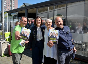 Konferencija za novinare stranke Možemo!