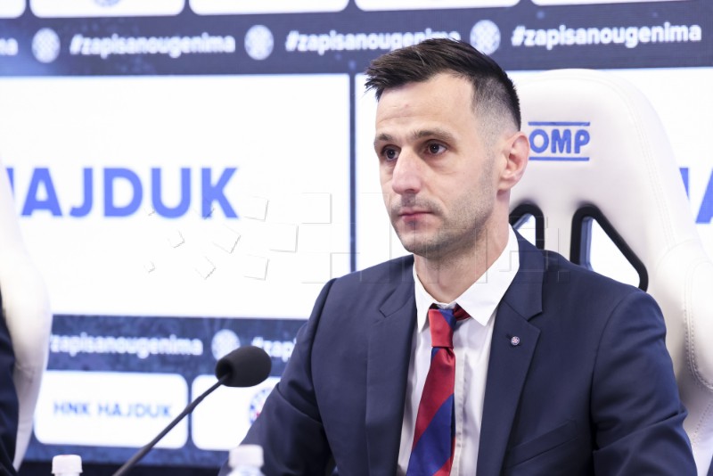 Nikola Kalinić predstavljen kao novi sportski direktor Hajduka