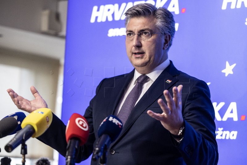 Sjednica šireg predsjedništva HDZ-a - izjava Plenković