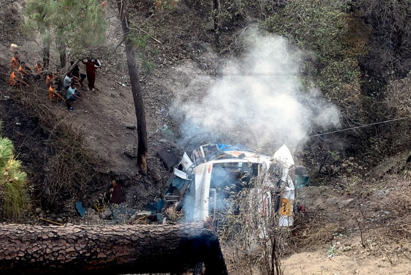 INDIA BUS ACCIDENT