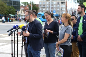 Konferencija za medije stranke Možemo!