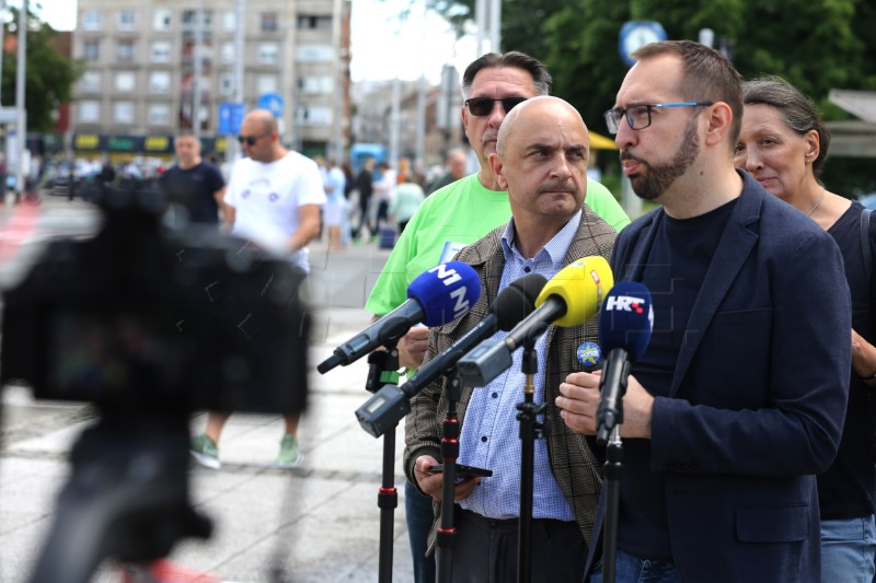 Konferencija za medije stranke Možemo!