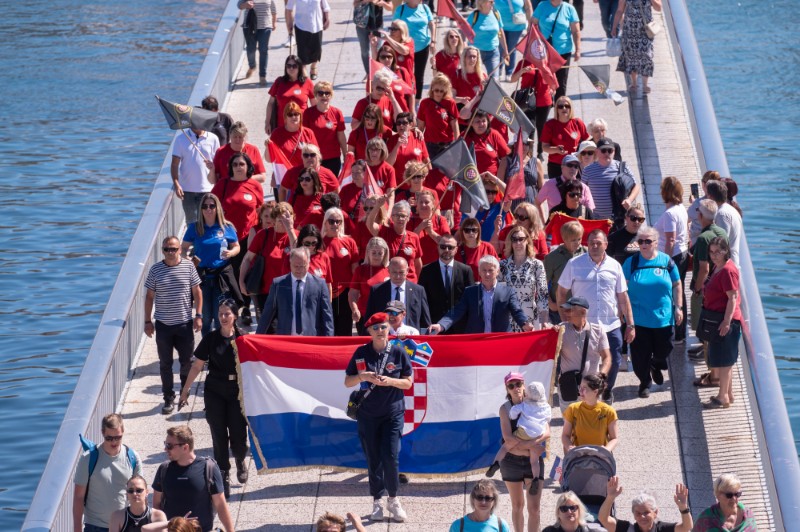 Zadar: Medved na 6. susretu braniteljica Domovinskog rata