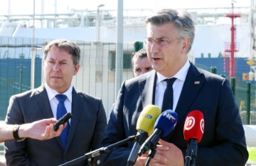 Plenković obišao LNG terminal na Krku