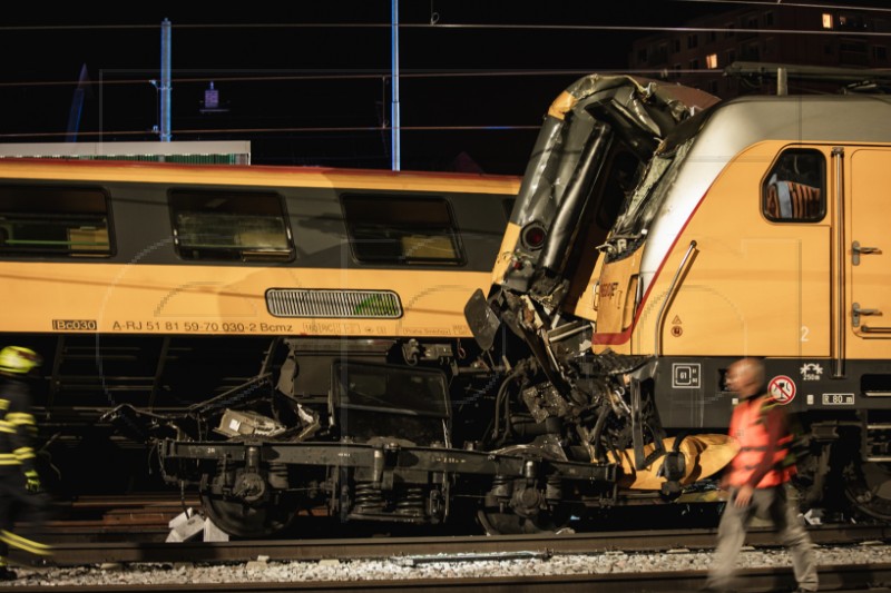 CZECH REPUBLIC TRAIN CRASH 