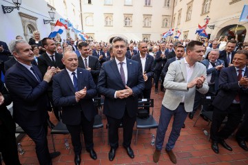 Završni predizborni skup HDZ-a