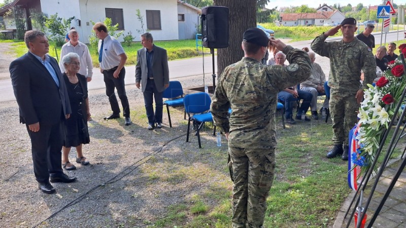 U bjelovarskoj šumi Lug odana počast žrtvama jugo-komunističkog režima