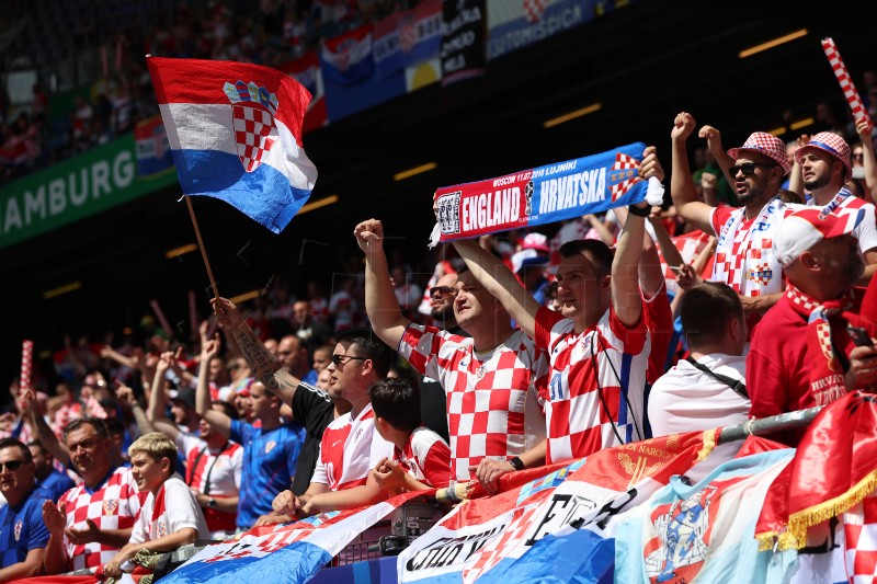 EURO2024: Atmosfera na stadionu prije početka utakmice Hrvatska - Albanija